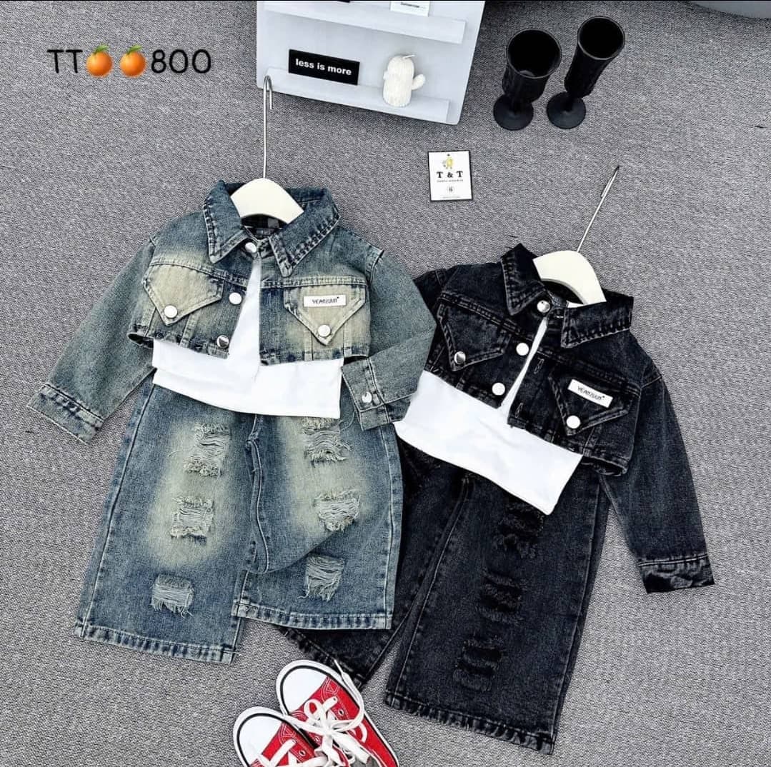 Sunny Yellow Play Set